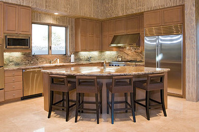Kitchen - kitchen idea in Austin