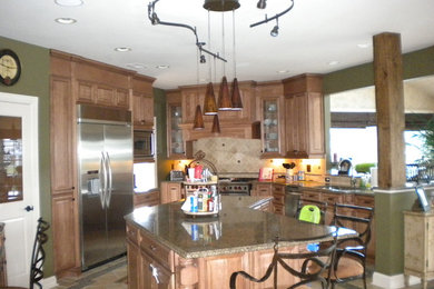 Inspiration for a modern kitchen remodel in DC Metro