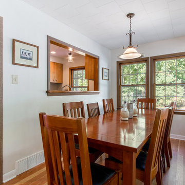 Dining at the Lake House