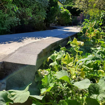 SW Evans St