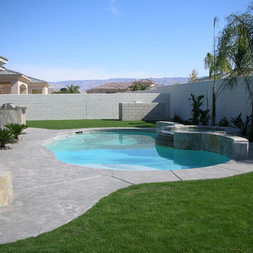 Desert Backyard Pool & Spa