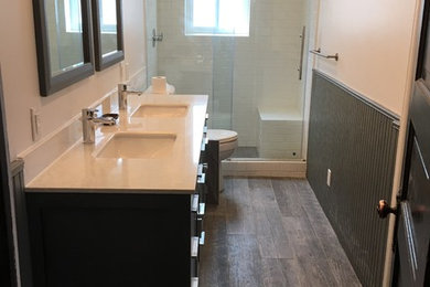 Example of a bathroom design in San Diego