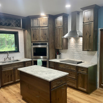 Traditional Kitchen Remodel Done in a Knotty Alder