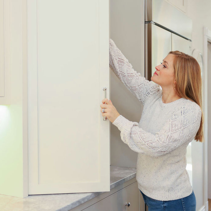 Organizer Amy Wopperer of Simplify Buffalo preparing a home for a renovation