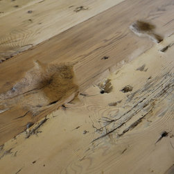Ontario Barnwood Distressing Kept - Table Tops And Bases