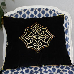Decor Pillows - Decorative Pillows