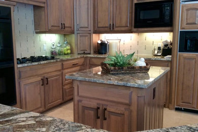 Inspiration for a timeless kitchen remodel in Dallas
