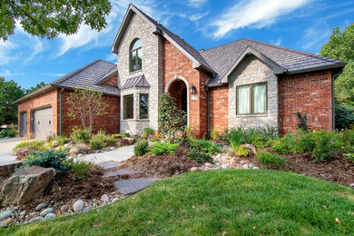 Example of a classic exterior home design in Wichita