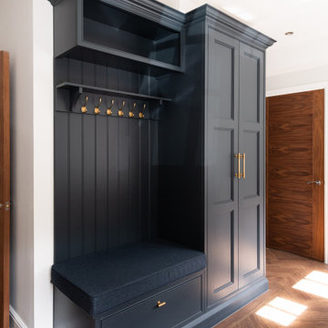 Classic In-Frame Inset Bead Shaker Utility – Welwyn Garden City