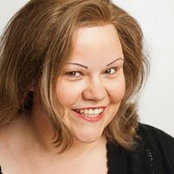 Julie MacMillins foto