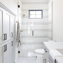 Main Bath/laundry/mud