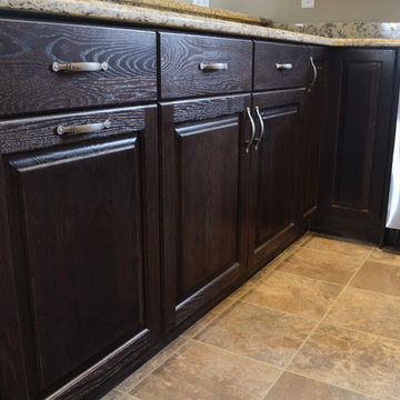 Red oak with espresso stain