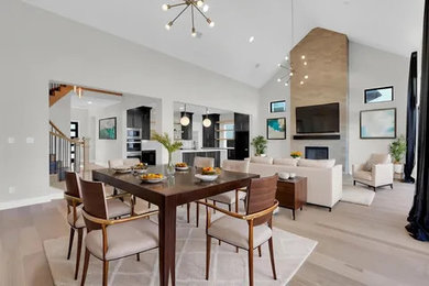 Minimalist dining room photo in Dallas