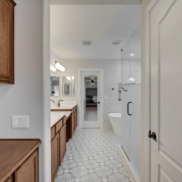 Contemporary Spa Suite In Winchester