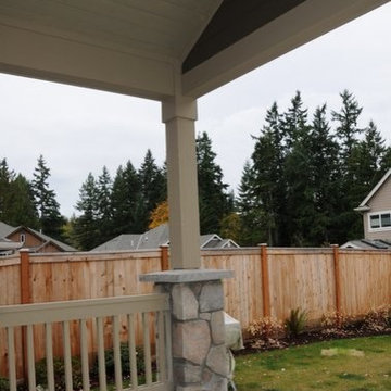 Generously Sized Covered Patio Space Issaquah, WA