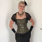 Elisabeth Ball's photo