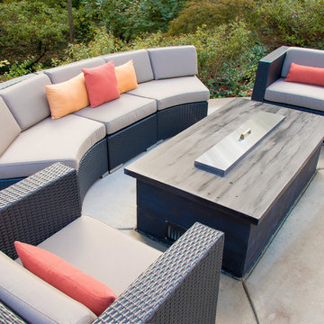Contemporary Outdoor Room and Fire Pit Area