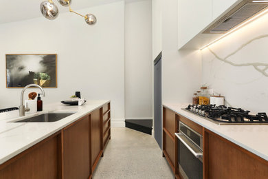シドニーにあるエクレクティックスタイルのおしゃれなキッチンの写真