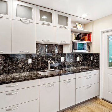 Monochrome Contemporary Kitchen