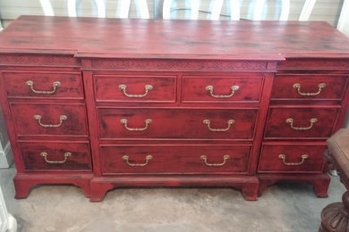 Century Ten Drawer Dresser - Antiqued China Red