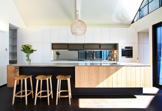 Современный Кухня by Luigi Rosselli Architects