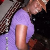Dee Akinyi's photo
