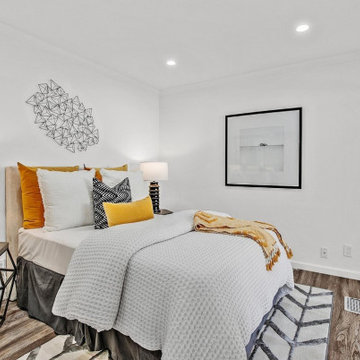 692 Silver Lake