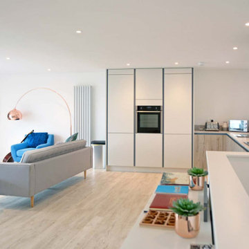 Modern New Build, Porthleven
