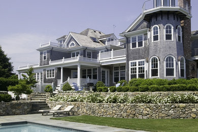 Example of a classic pool design in Boston