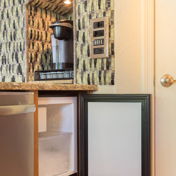 Transitional Textured Kitchen