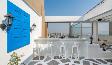 Pune Houzz: Escape to Santorini in This Island-Style Holiday Home