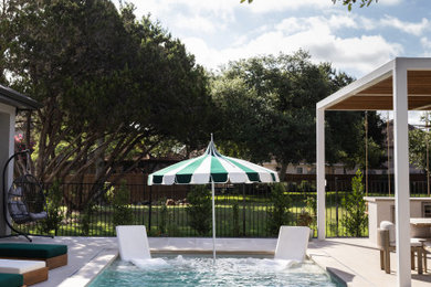 Inspiration for a pool remodel in Austin