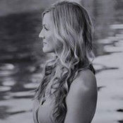 Emily Darnalls foto