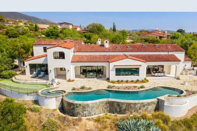 Trendy exterior home photo in San Diego