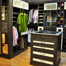 Men's Closet