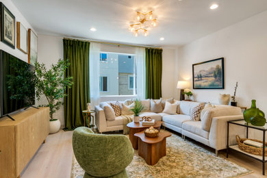Eclectic living room photo in Los Angeles