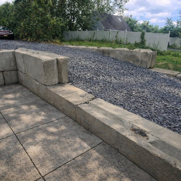 Concrete Block Retaining Wall with French Drain Gravel