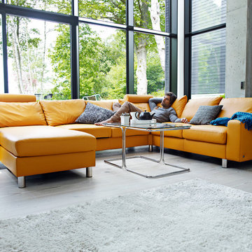 Ambiance Détente avec Canapé d'Angle Orange - Stressless