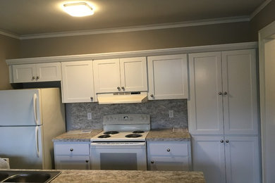Trendy home design photo in Little Rock