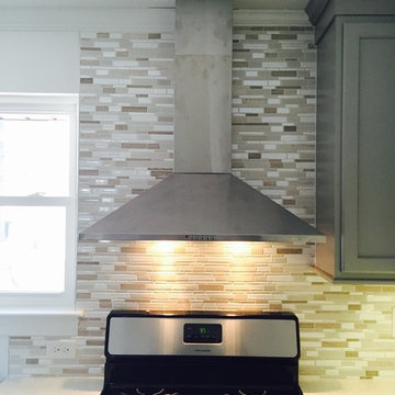 Transitional Grey Kitchen