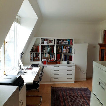 Painting and decorating work in white to the Apartment in Putney