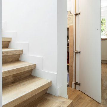 Escaleras de tarima