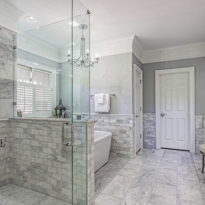 Inspiration for a timeless home design remodel in Columbus