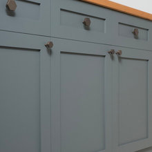 Kitchen Hardware and Lighting Fixtures