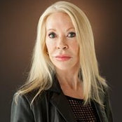 Deborah Hayden's photo
