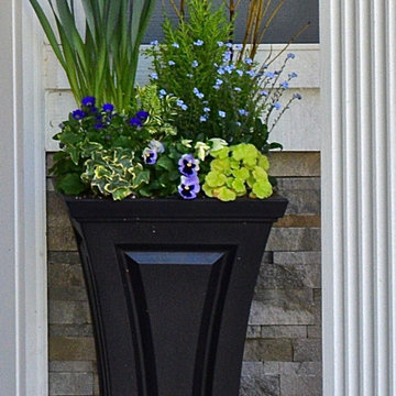 Spring Containers