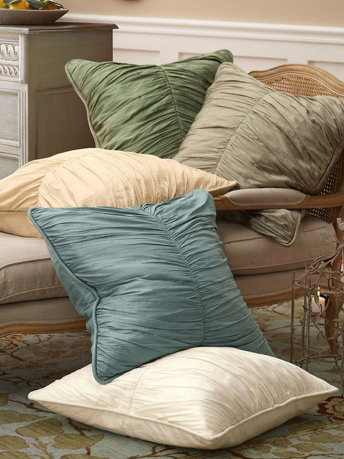 Soft Surroundings Silk Provencal Euro Sham Pillowcases And Shams