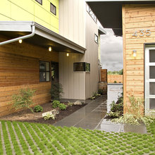Walkway to front entrance