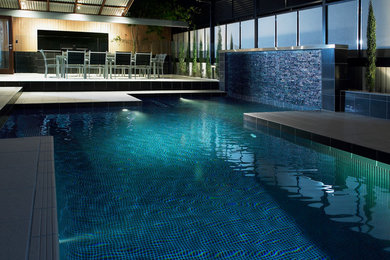 Inspiration for a contemporary pool in Brisbane.