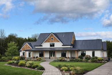 Exterior home idea in Toronto